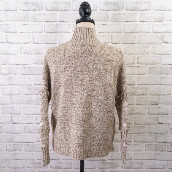 Ann Taylor LOFT soft holiday polar bear fair isle sweater with fringe - Picture 3 of 4